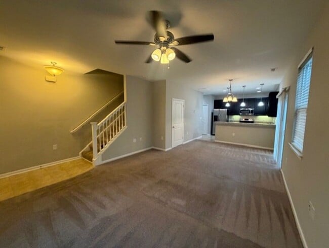 Photo - 1609 Apsley Ct