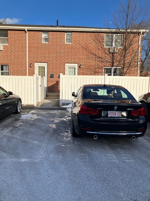 Estacionamiento en la parte trasera - 26 Kingston St