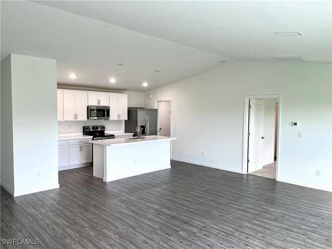 Photo - 4303 NE 12th Ct