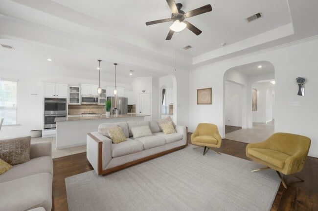 Photo - 13711 Contour Ct