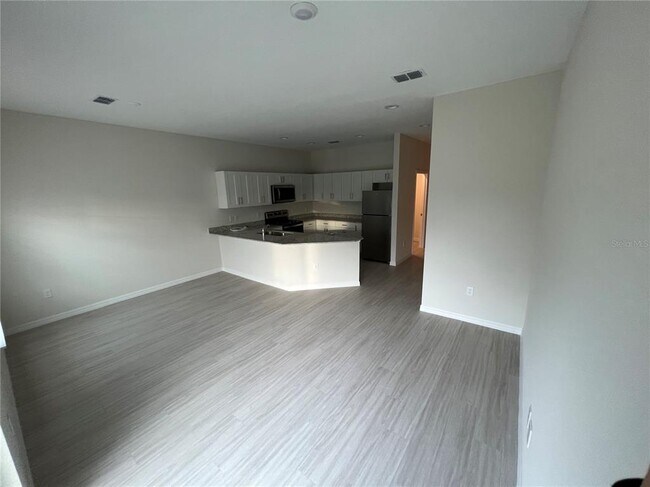 Photo - 2035 Claudia Ln