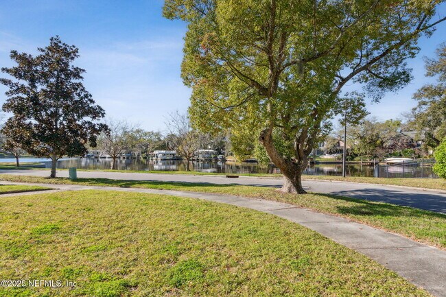 Photo - 1815 Largo Rd Unit 3 (PH)