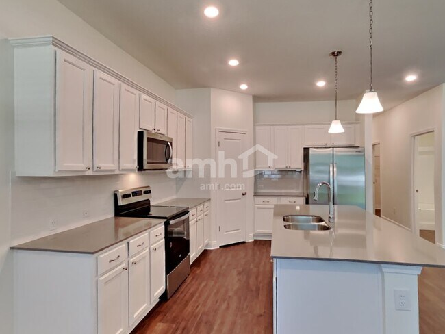 Photo - 22477 Bellini Cir