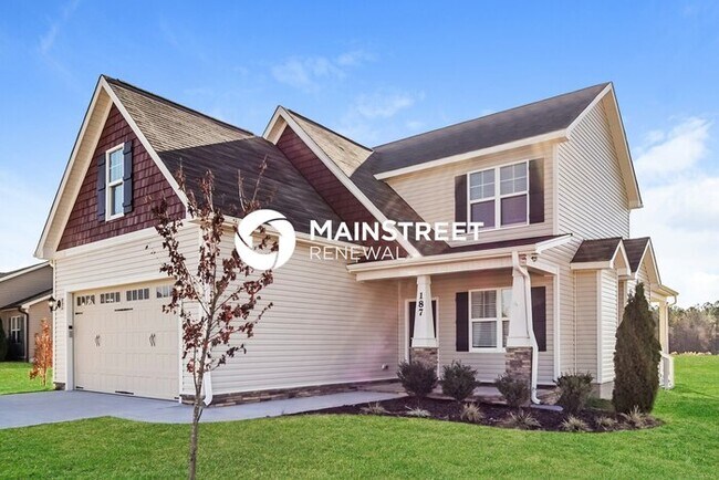 Photo - 5 Bedroom Pet-Friendly Home in SELMA, NC with Main Street Renewal