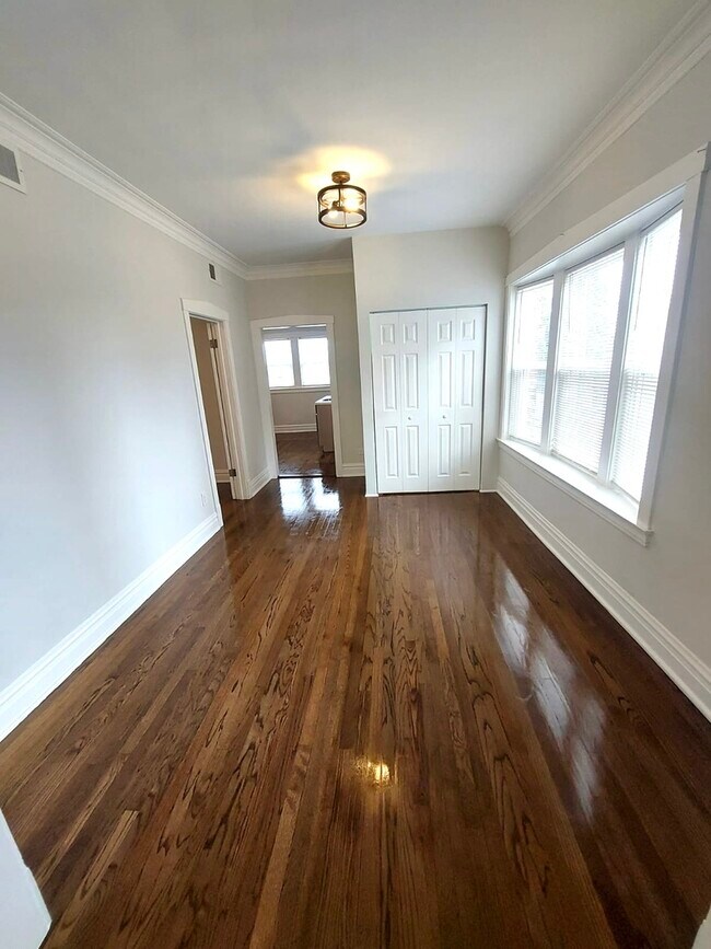 4640 W Palmer St House House Rental in Chicago, IL