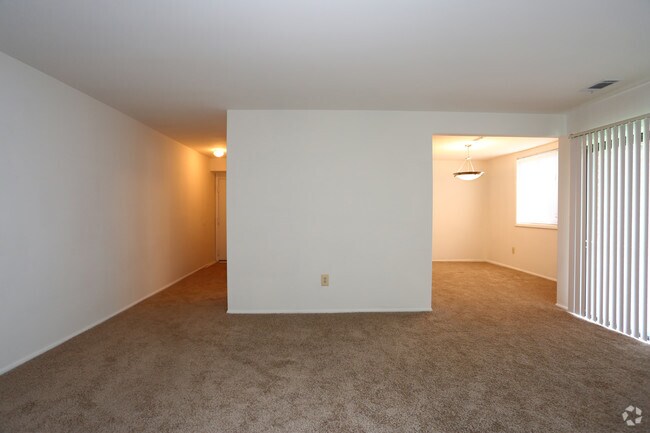 Living Area - Caton House
