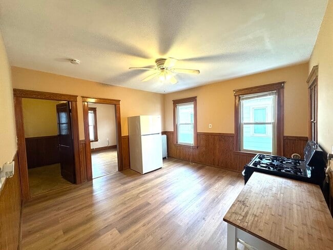 Photo - 412 Grafton St Unit 3