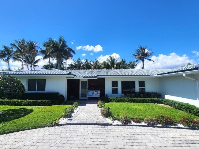 Photo - 3481 NE 31st Ave