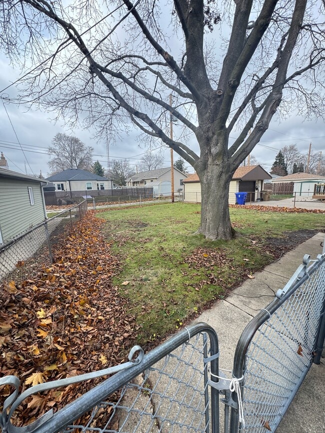 Photo - 7934 43rd Ave