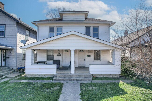 Building Photo - 83 N Ewing St Rental
