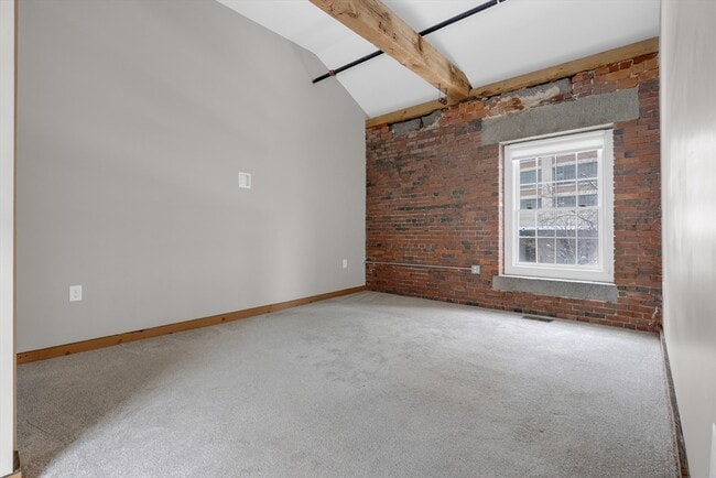 Photo - 58 13th St Unidad T-101