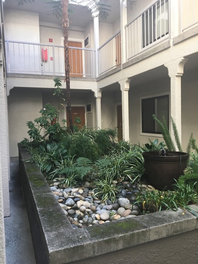 Photo - 615 Ansel Rd