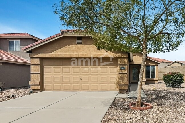 Building Photo - 126 S 220th Dr