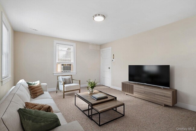 Photo - 20 Waldo Ave