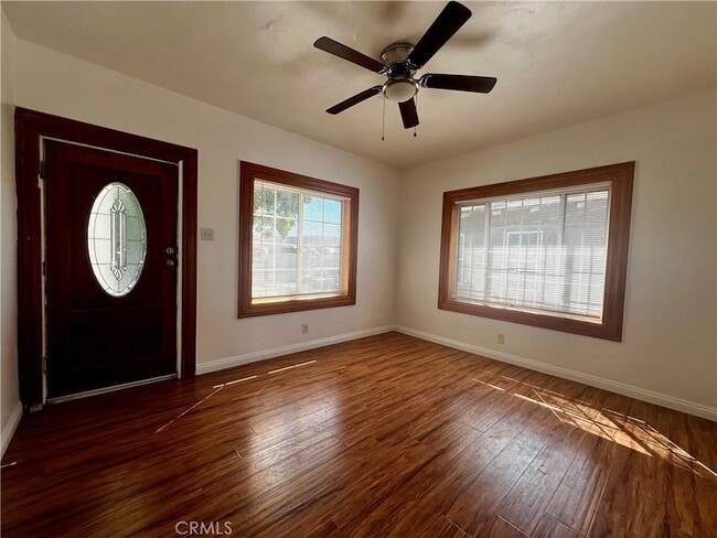 Photo - 609 Camulos St