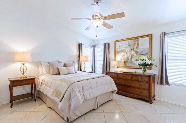 Photo - 329 S 161st Ln