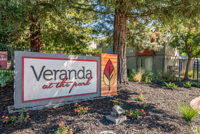 Entrada - Veranda at the Park