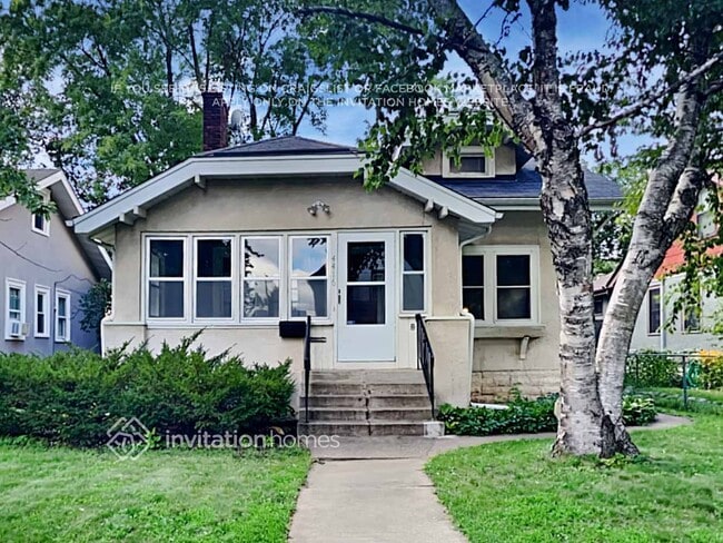 Building Photo - 4416 1st Ave S
