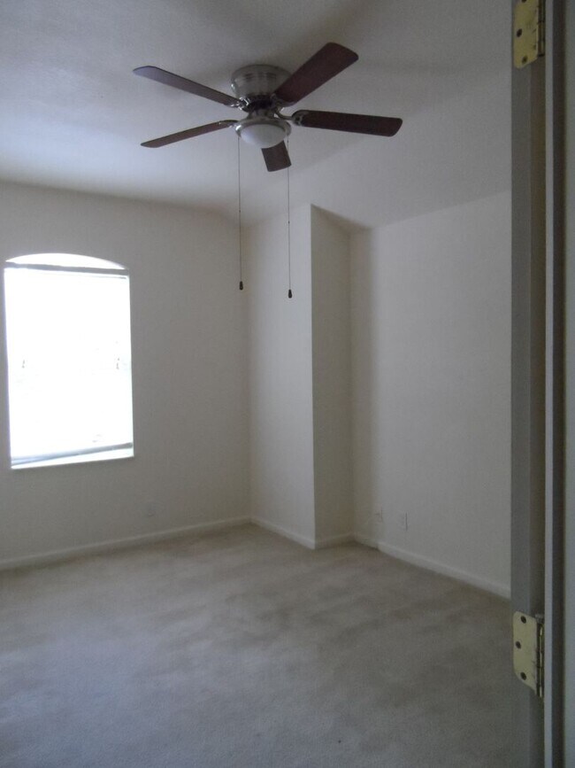 Photo - VICTORIA PARK 2-Story - 4 bedroom 2.5 bath 2 car garage AVAILABLE NOW - contact Karen Guardino, R...