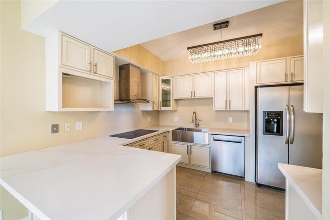 Building Photo - 1111 Bering Dr Unit 206