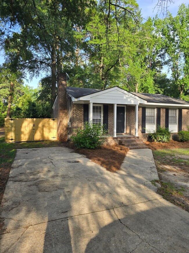 Photo - Renovated Home 3 bedroom 1.5 bath with new privacy wooden fence