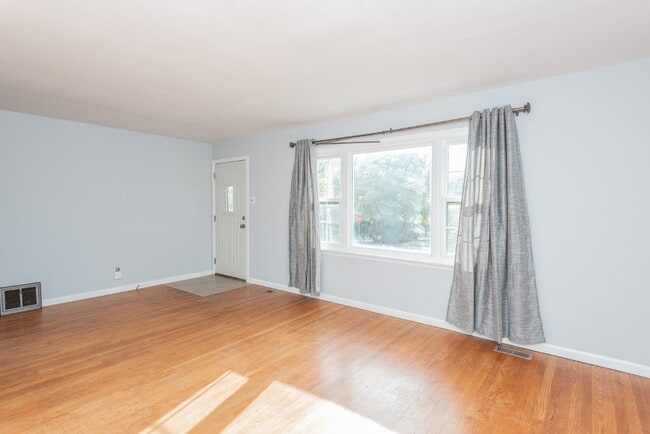 Photo - 10701 St Henry Ln