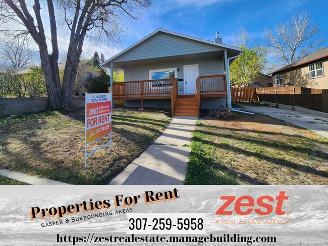 Building Photo - 629 E 12th St