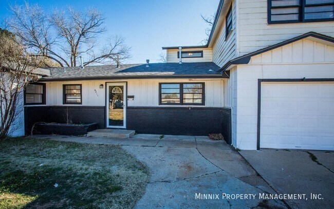 Photo - 4211 41st St