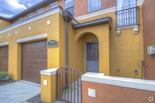 Building Photo - 1019 Tullamore Dr Rental