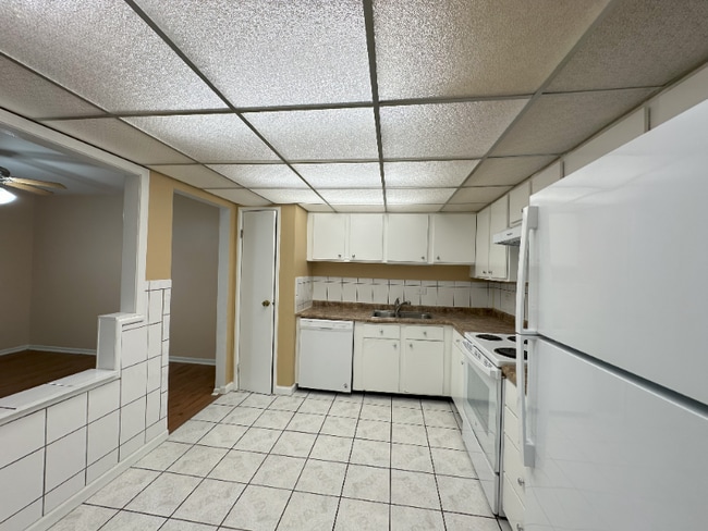 Photo - 226 Walker Dr