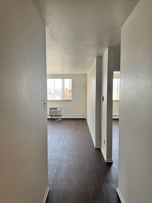 Photo - 306 E 18th St Unidad 306 E 18th St  26