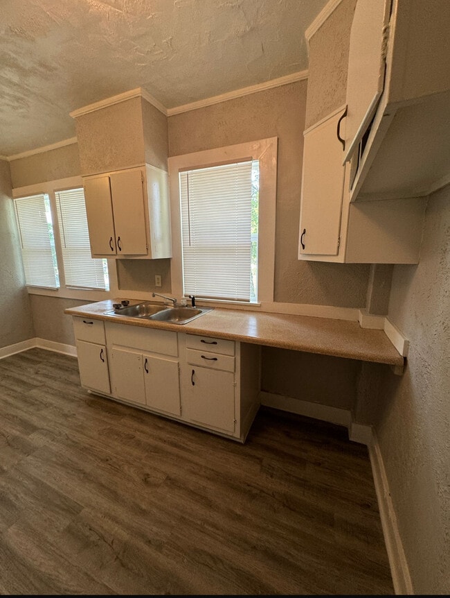 Photo - 1201 E Fox St