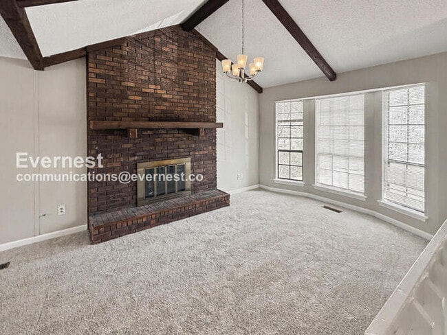 Photo - 617 Carson Crest Cir
