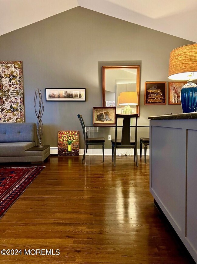 Photo - 301 Sixth Ave Unit 305