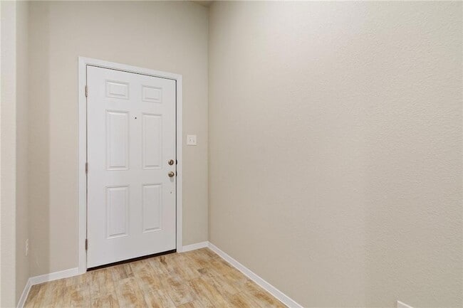 Photo - 3704 Stillwood Ln