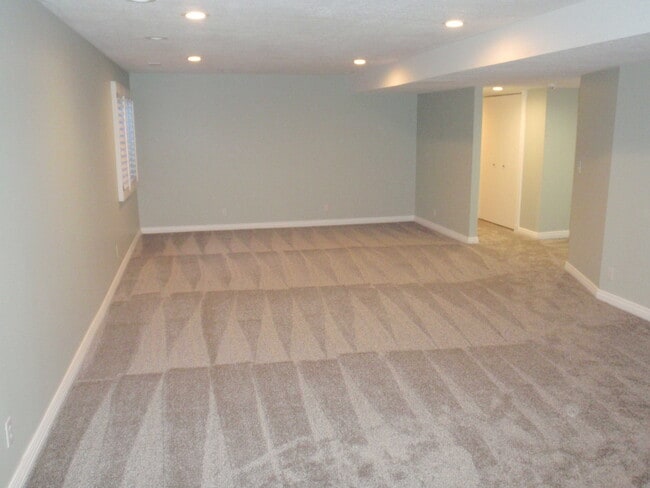 Photo - 6361 Clay Park Dr