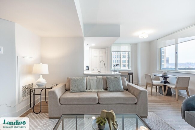 Photo - 1221 S Eads St Unidad 01-0901.1407419