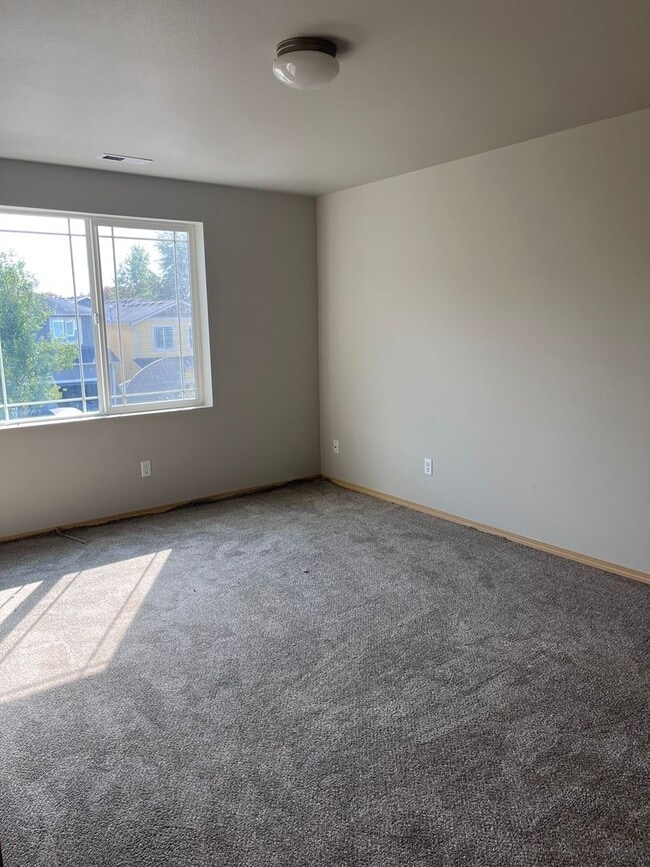 Photo - Beautiful 3 Bedroom home in Puyallup