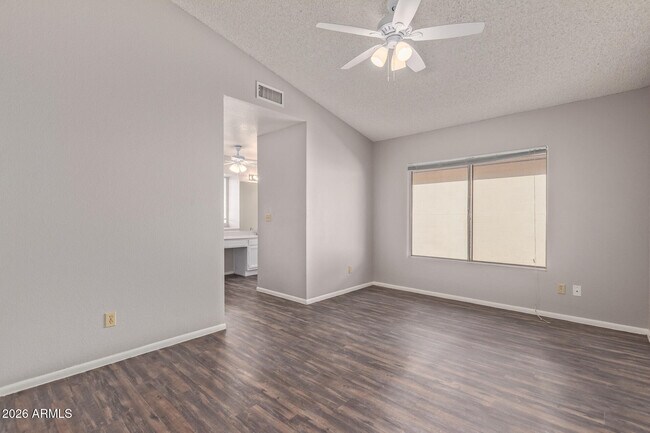 Photo - 8651 N 107th Dr