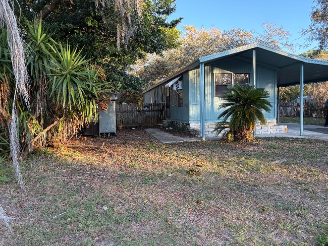 Building Photo - 9640 Gatun St