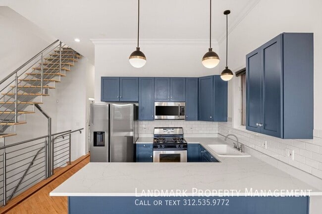 Photo - 1755 N Artesian Ave Unit Unti 3