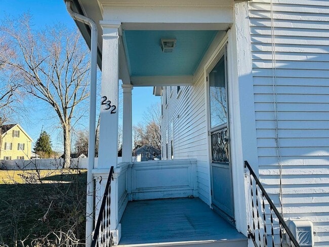 Photo - 232 High St Unit A