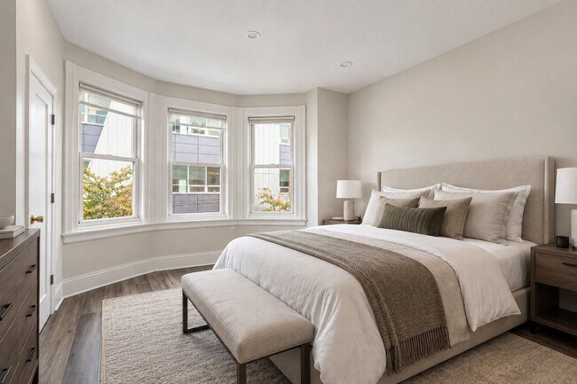 Photo - 150 N Redfield St Unit 150 N Redfield St
