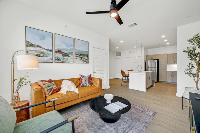 Photo - Bluff View at Frederick Creek