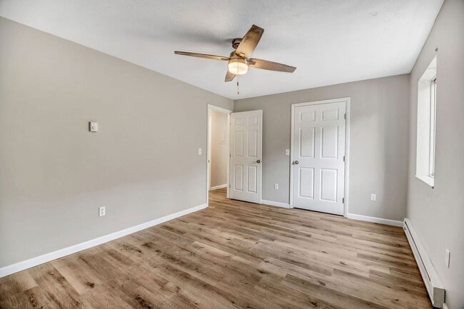 Photo - 5617 Happy Hollow Rd Unit 1