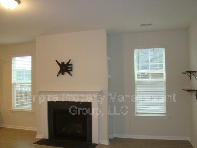 Photo - 1326 Montford Dr