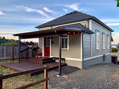 Photo - 405 S 8th St