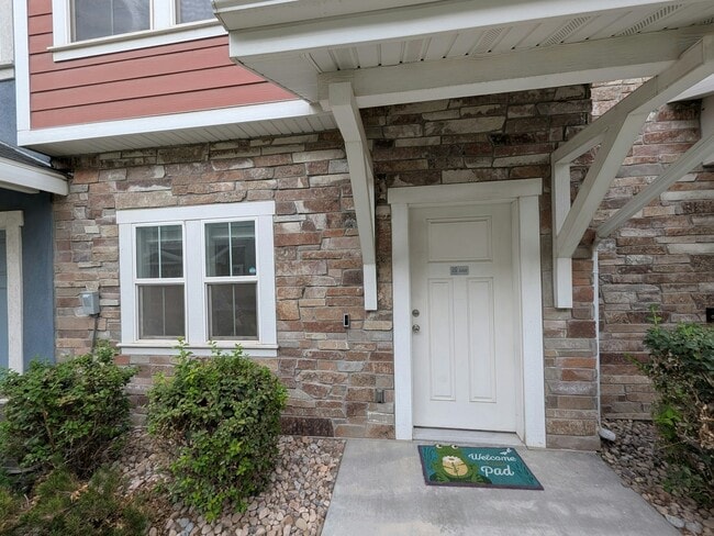 Photo - 688 E 355 N