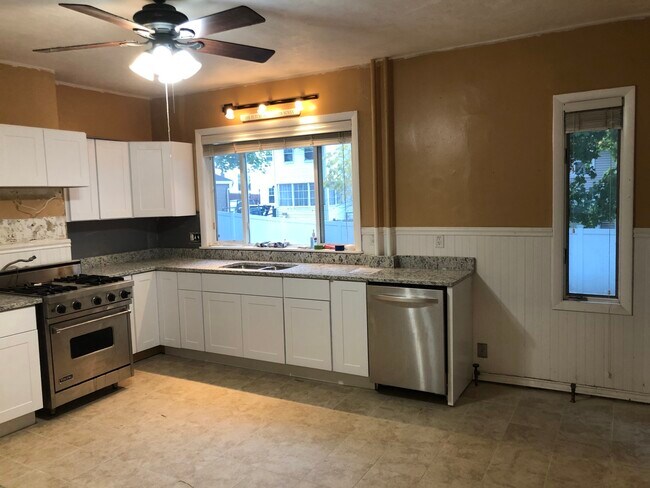 Photo - 72 Leicester St Unidad #1