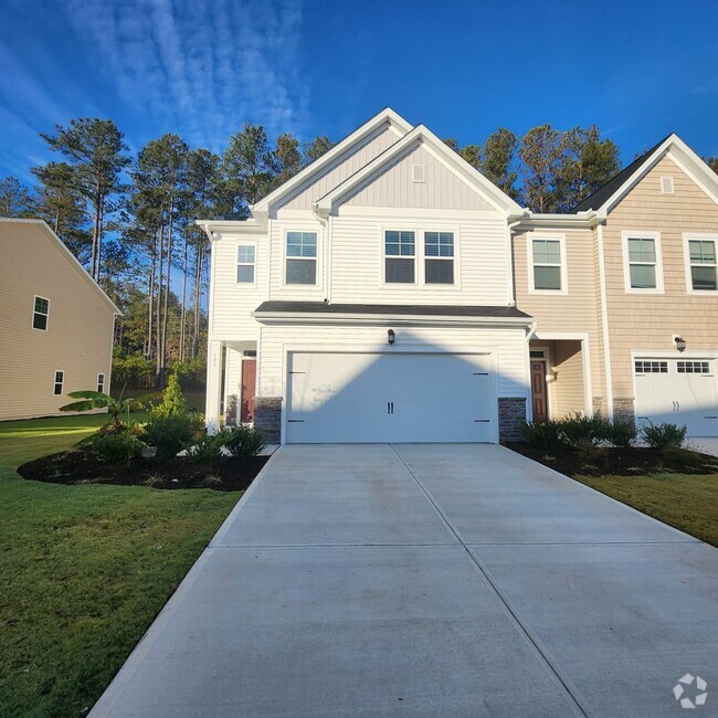 Building Photo - Brand New 3 Bedroom 2.5 Bathroom Single Fa... Rental